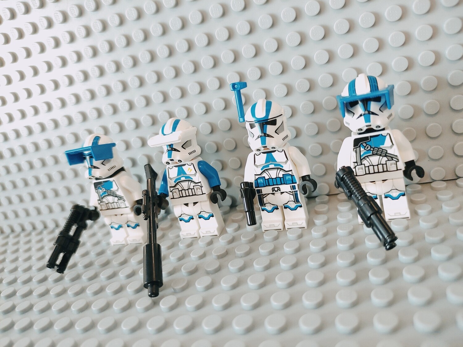 Lego Star Wars Minifigur 4x 501st Battle Pack Trooper