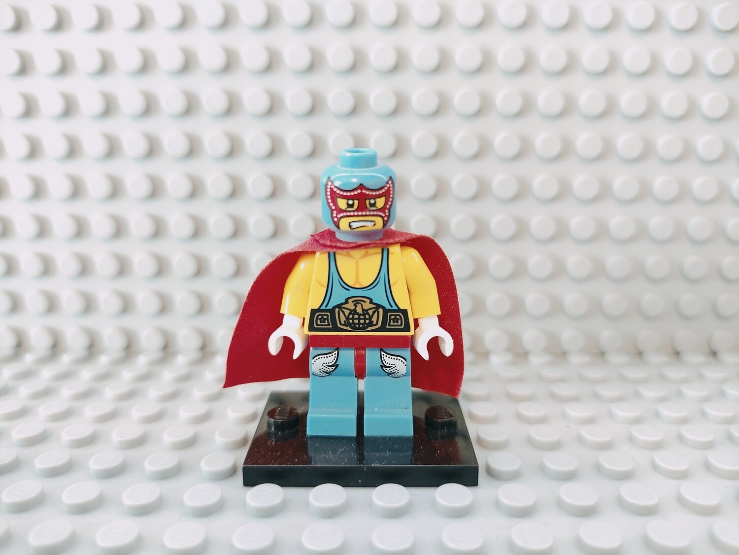 Lego Minifigures Series 1 Super Wrestler
