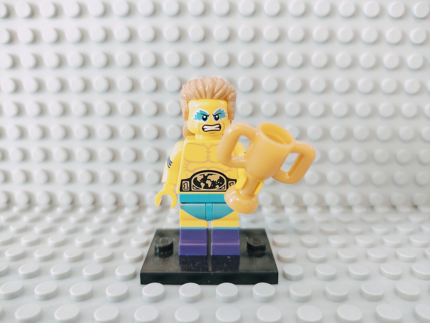Lego Minifigures Series 15 Wrestling Champion