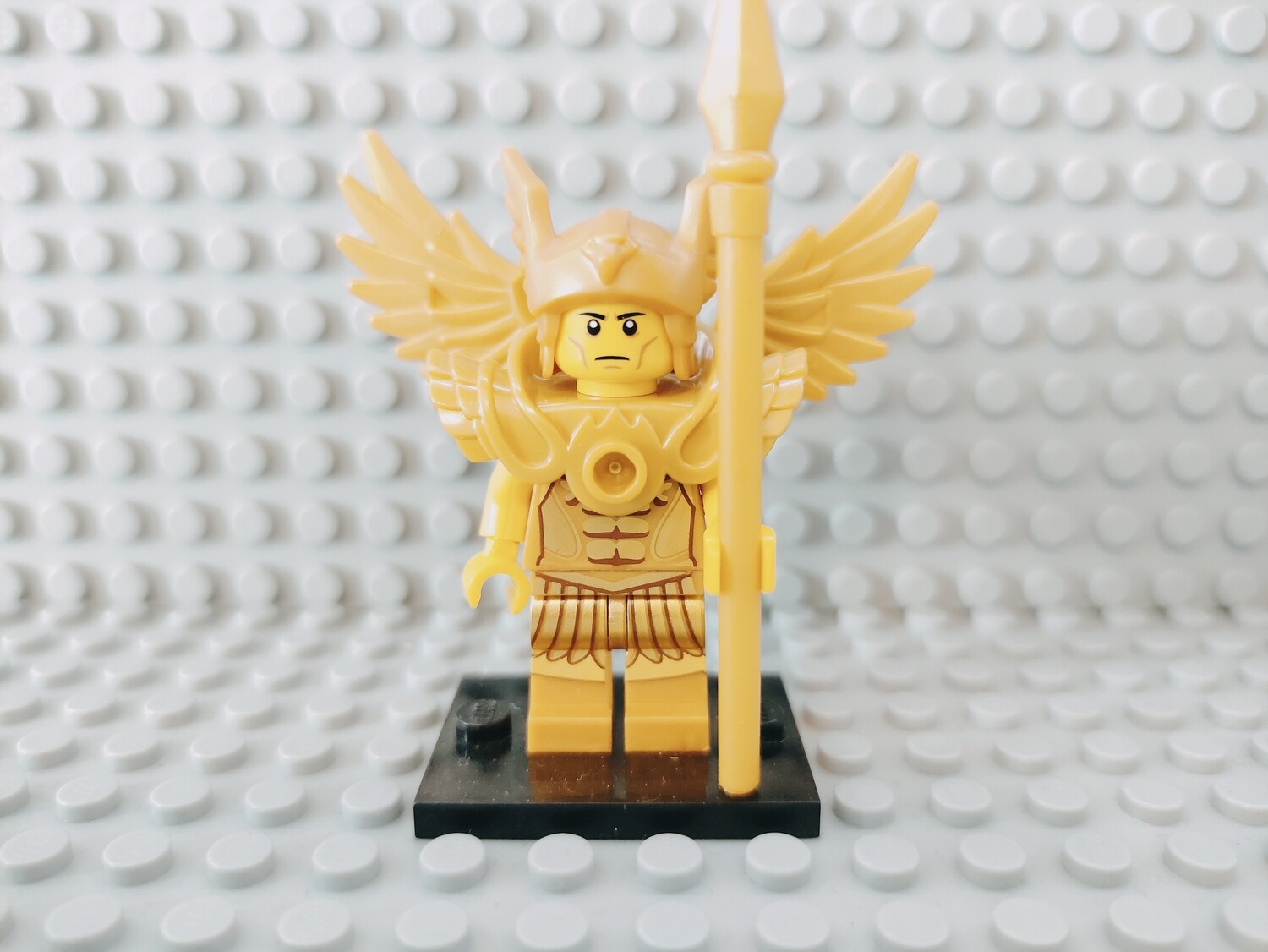 Lego Minifigures Series 15 Flying Warrior