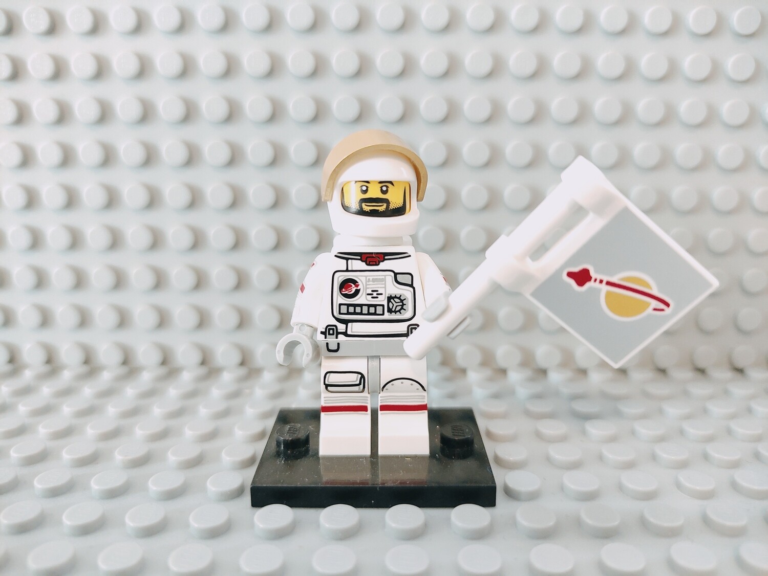Lego Minifigures Series 15 Astronaut
