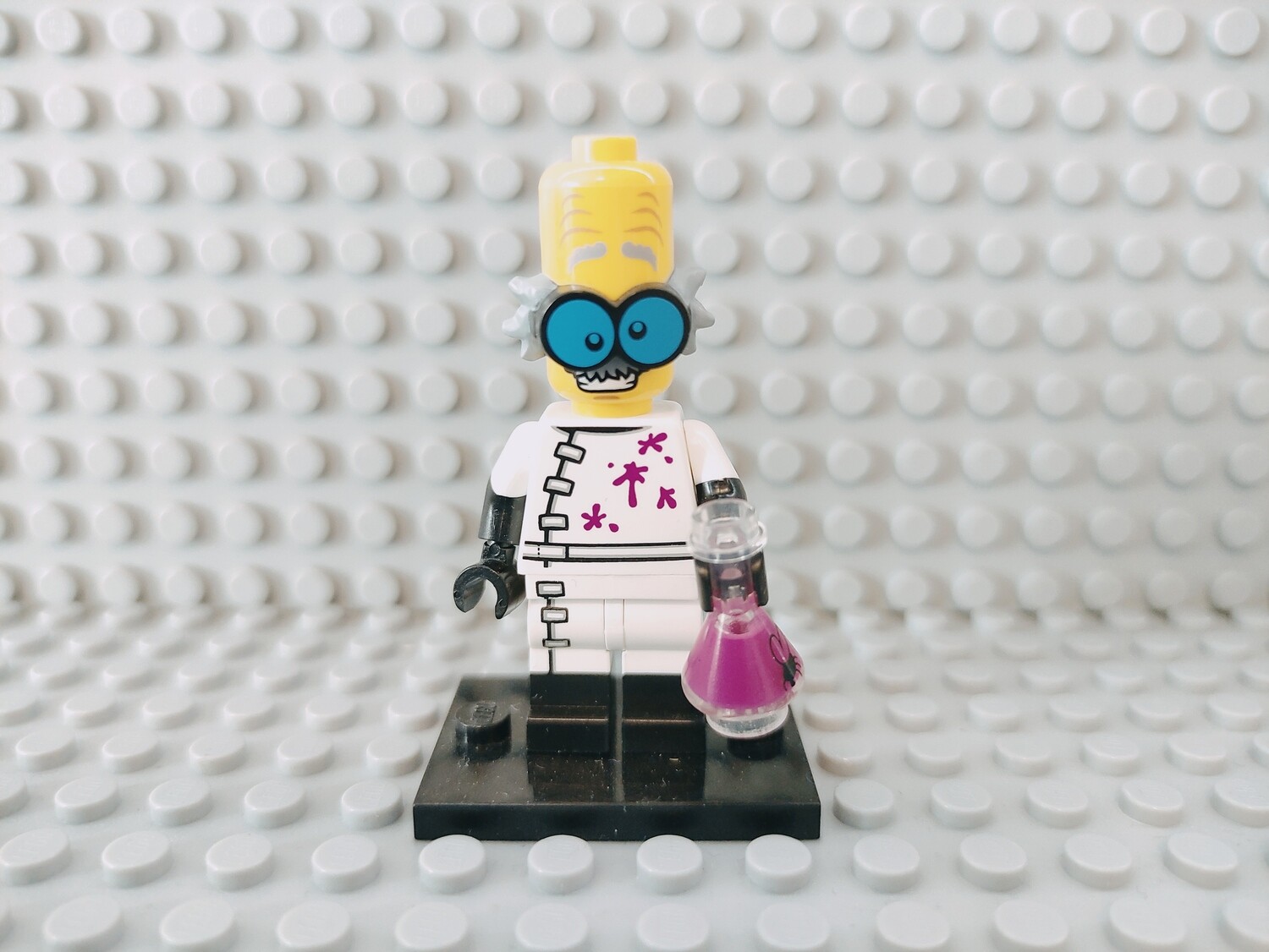 Lego Minifigures Series 14 Monster Scientist