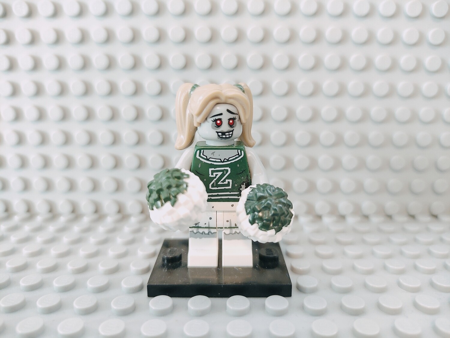 Lego Minifigures Series 14 Zombie Cheerleader