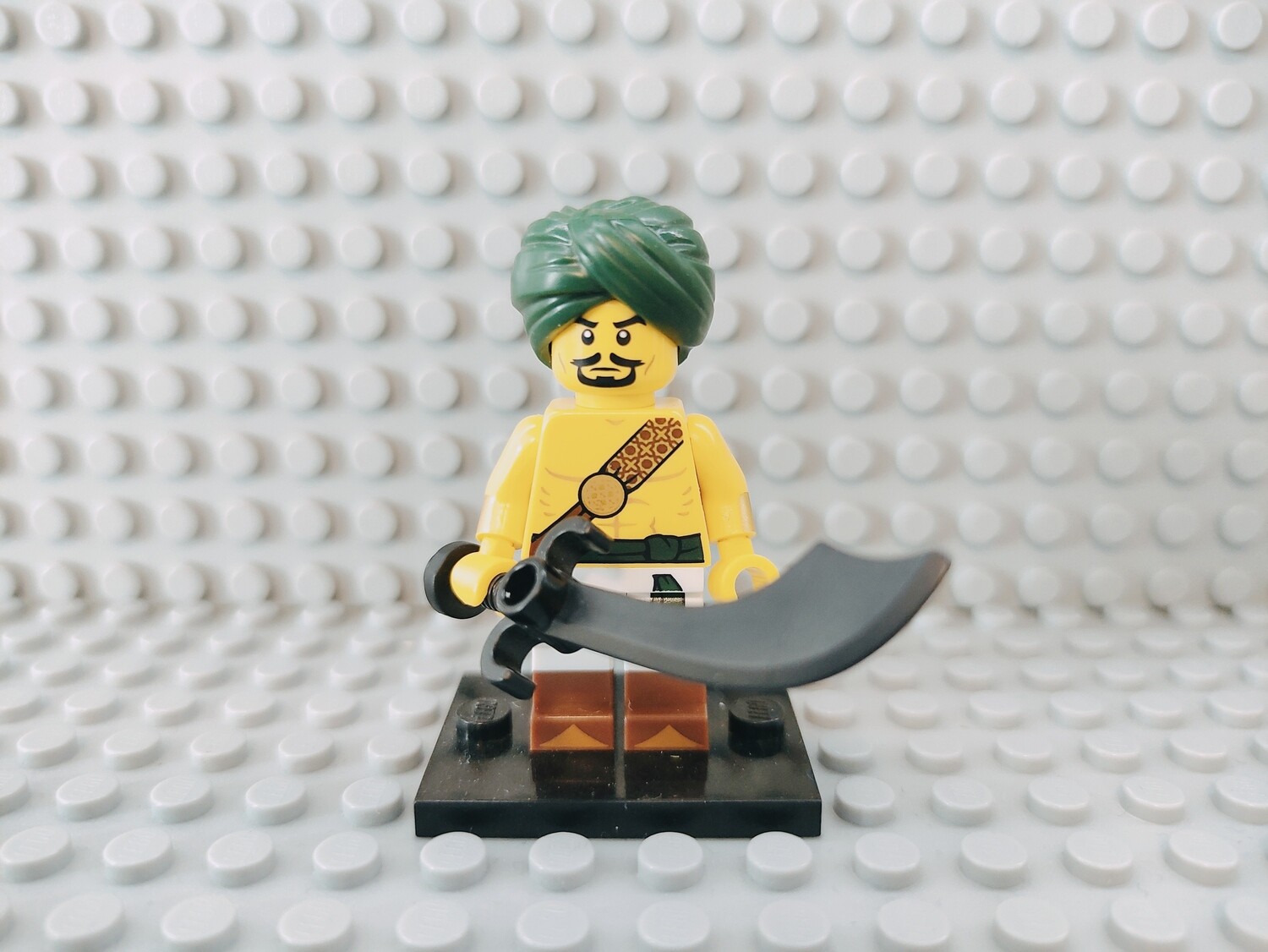 Lego Minifigures Series 16 Desert Warrior