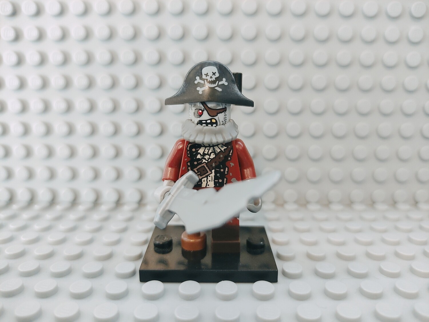 Lego Minifigures Series 14 Zombie Pirate
