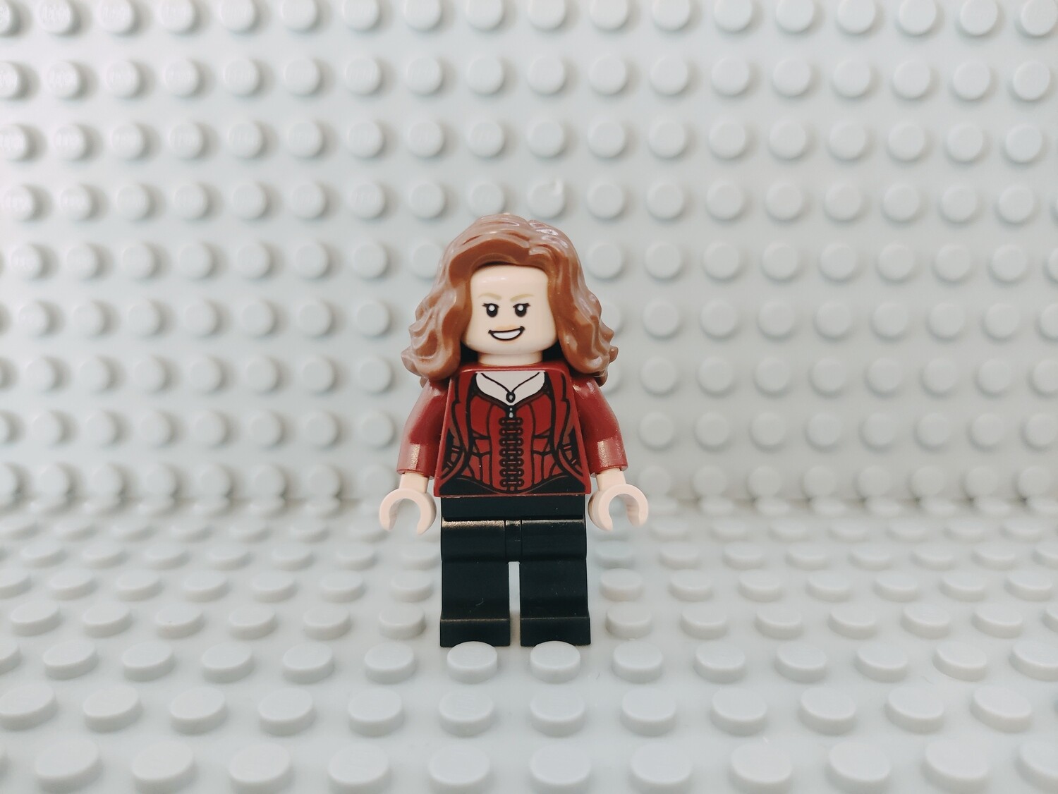 Lego Super Heroes Minifigur Scarlet Witch