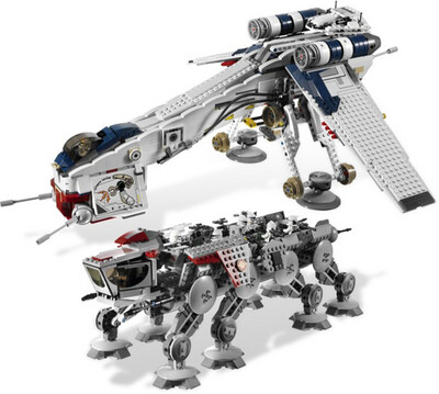 Lego Star Wars Set 10195 Republic Dropship with AT-OT