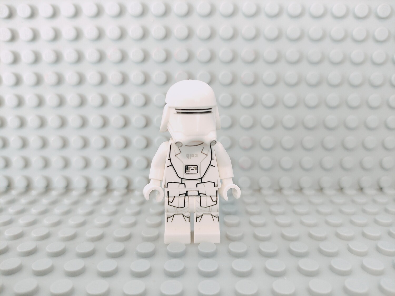 Lego Star Wars Minifigur First Order Snowtrooper