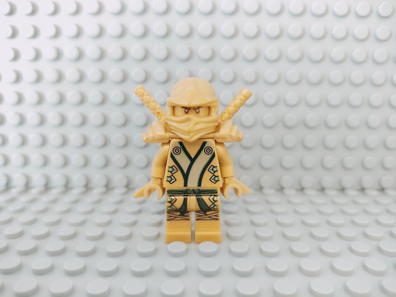 Lego Ninjago Minifigur Lloyd (Goldener Ninja) The Final Battle