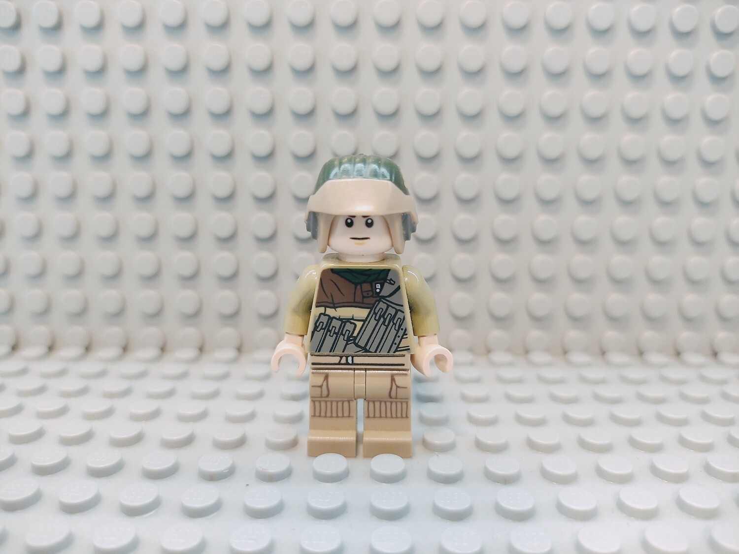 Lego Star Wars Minifigur Rebel Trooper (Eskro Casrich)