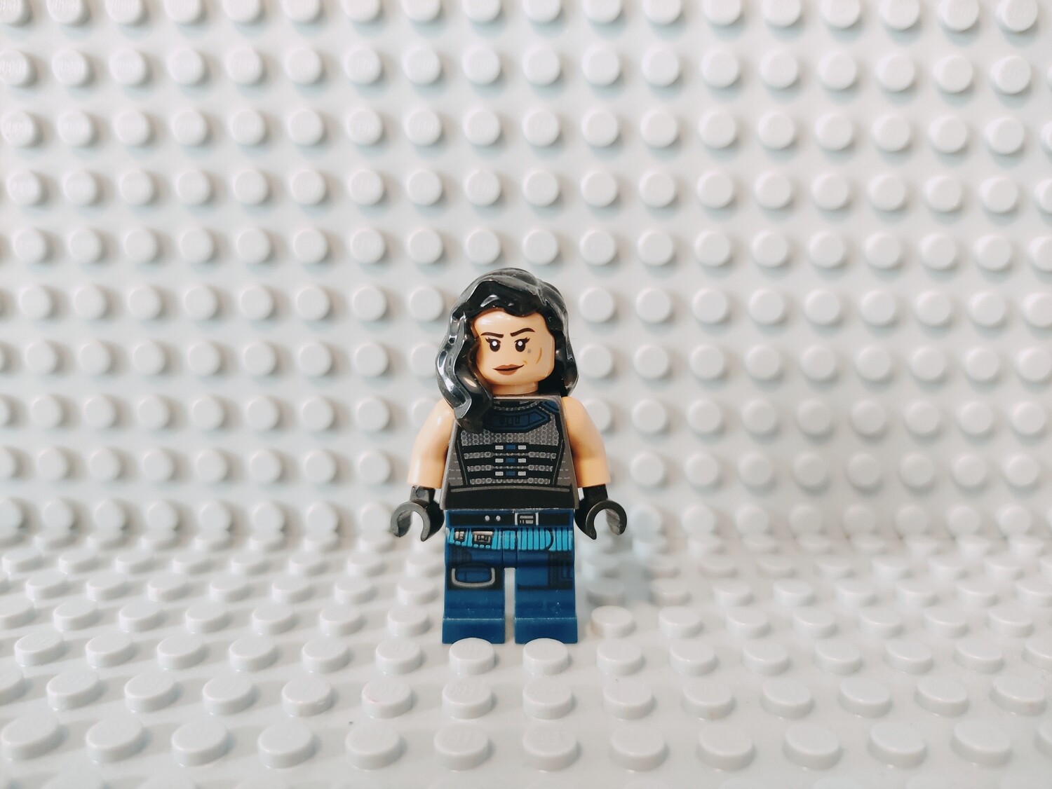 Lego Star Wars Minifigur Carasynthia Dune