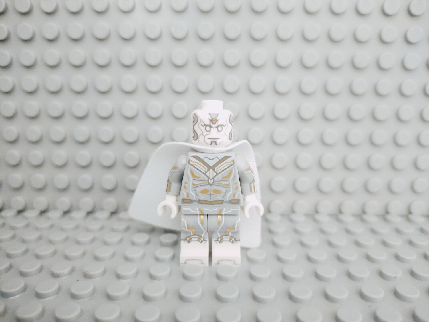 Lego Super Heroes Minifigur Vision