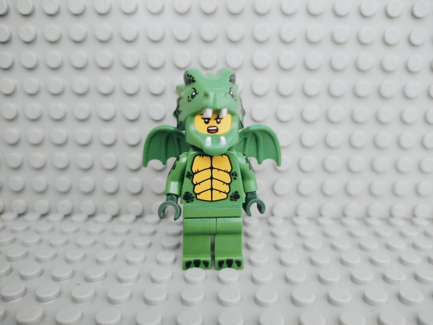 Lego Minifigures Series 23 Drachen Kostüm