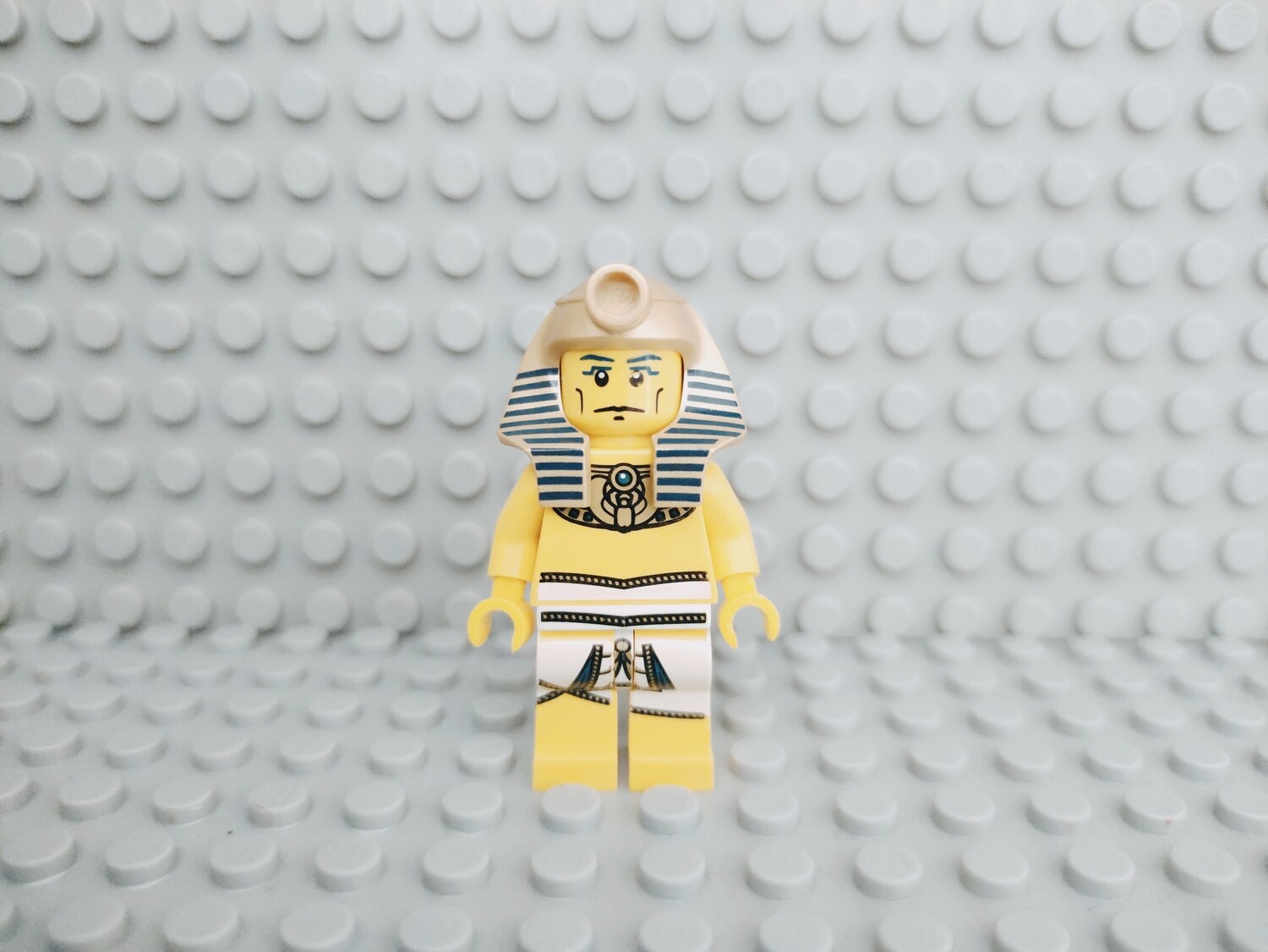 Lego Minifigures Series 2 Pharaoh