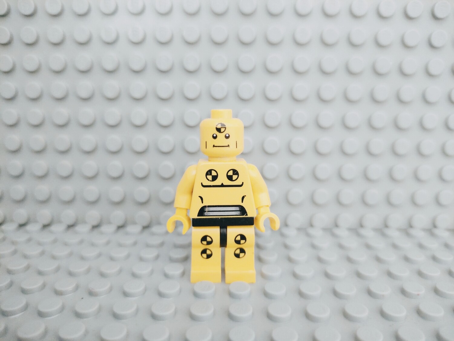 Lego Minifigures Series 1 Demolition Dummy