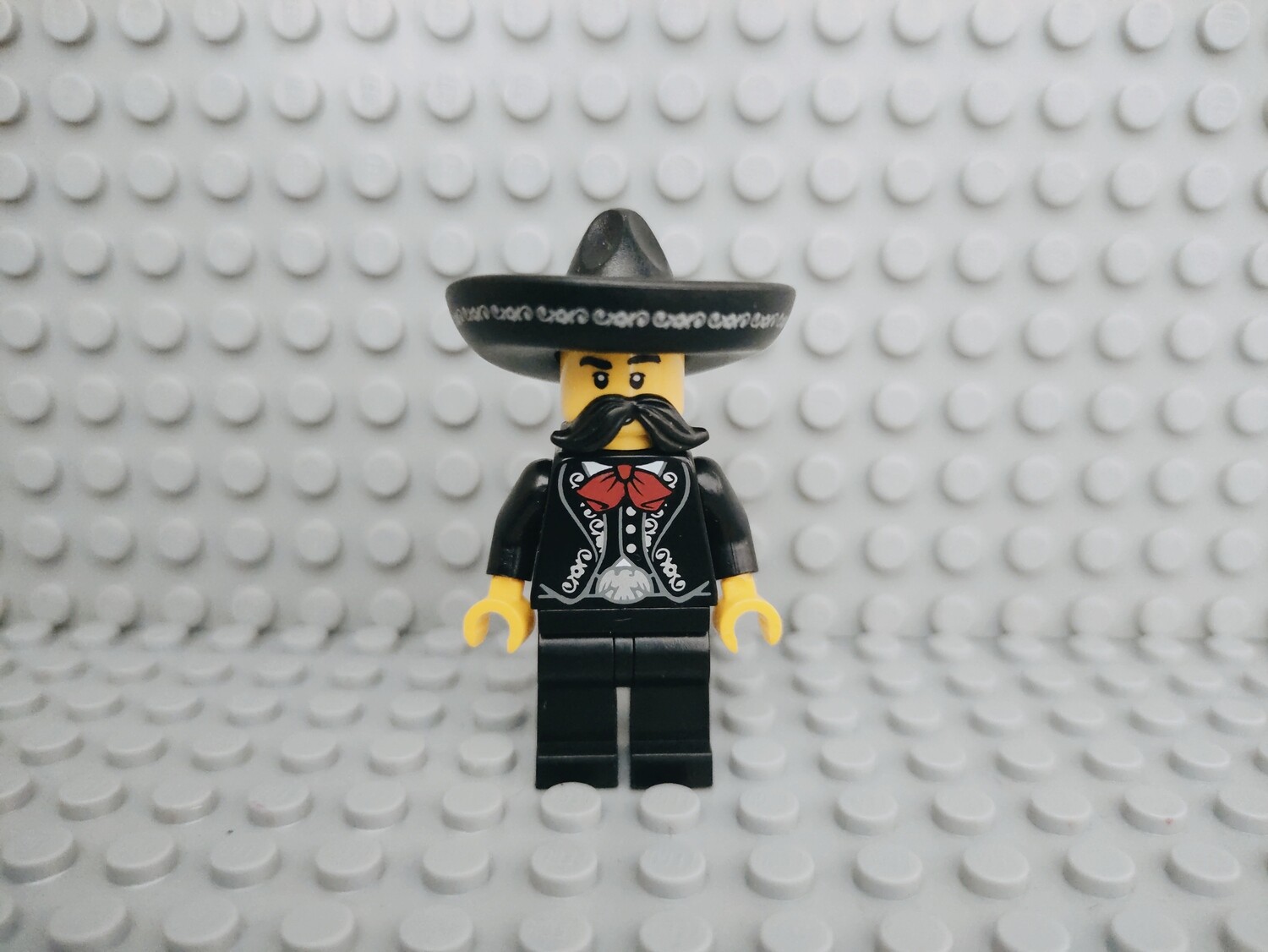 Lego Minifigures Minifigur Mariachi Series 16