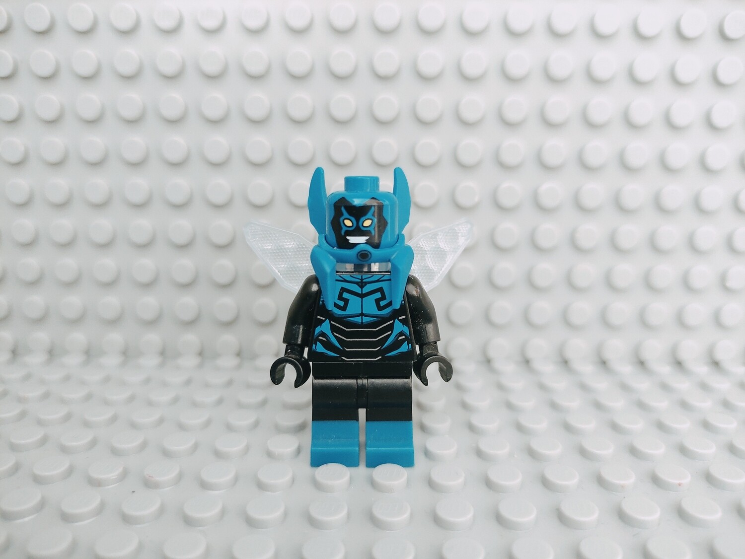 Lego Super Heroes Minifigur Blue Beetle