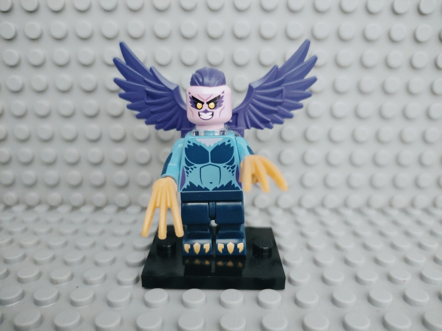 Lego Minifigures Series 25 Monster Harpy
