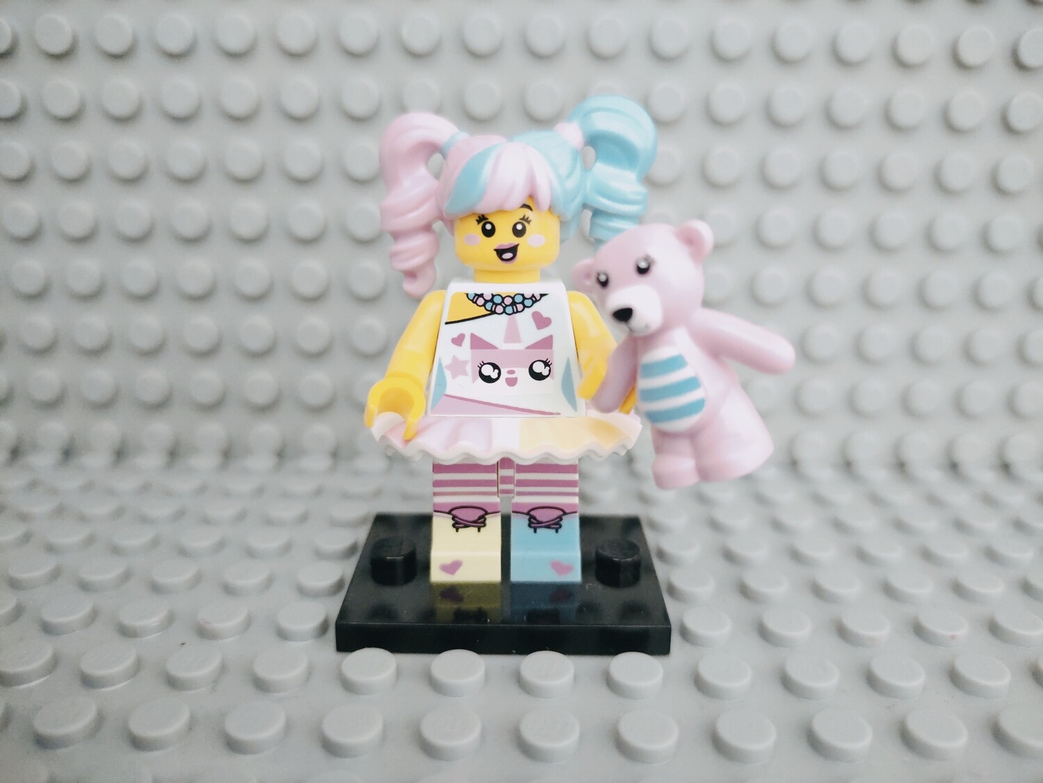 Lego Ninjago Minifigur N-POP Girl