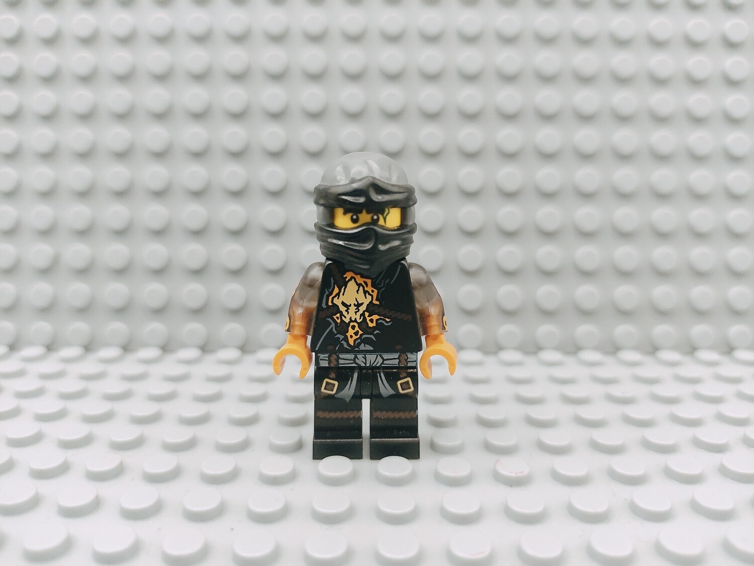 Lego Ninjago Minifigur Cole RX