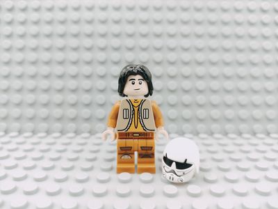 Lego Star Wars Minifigur Ezra Bridger mit Helm