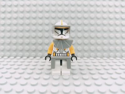 Lego Star Wars Minifigur Clone Trooper Commander Cody