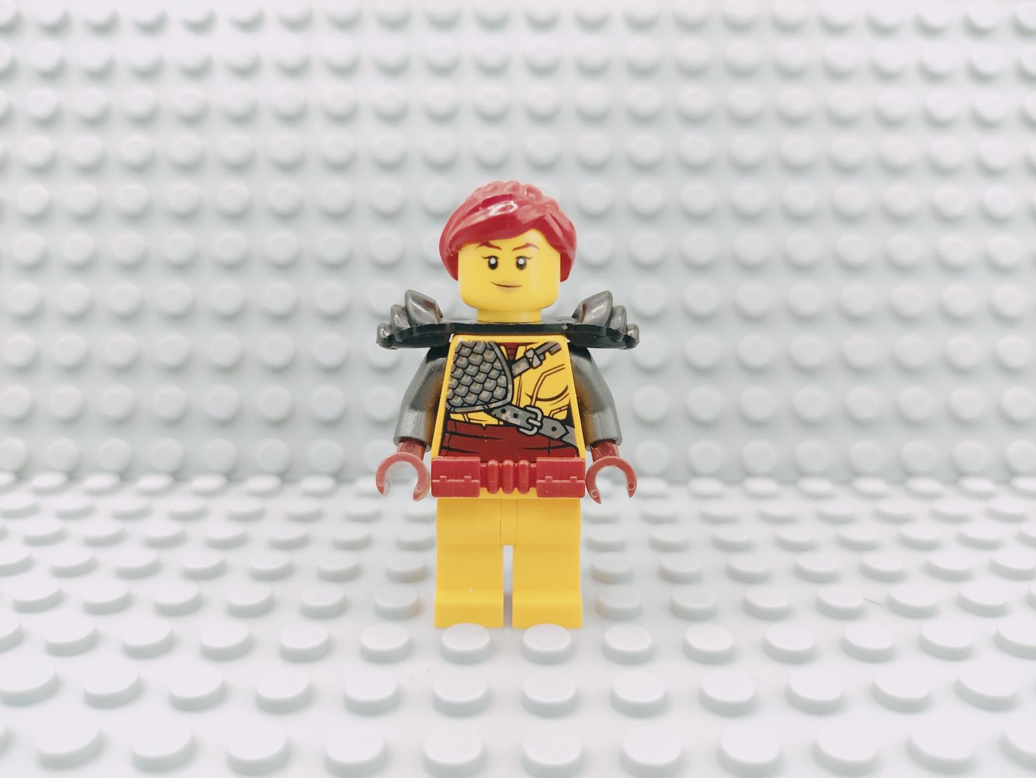 Lego Ninjago Minifigur Skylor Hunted