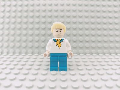 Lego Scooby Doo Minifigur Fred Jones