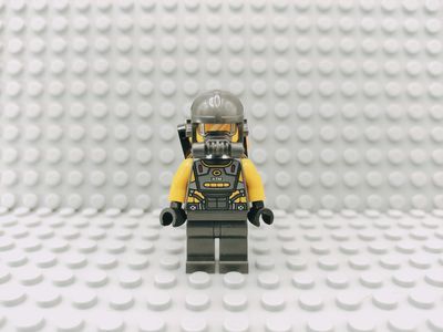 Lego Super Heroes Minifigur AIM Agent