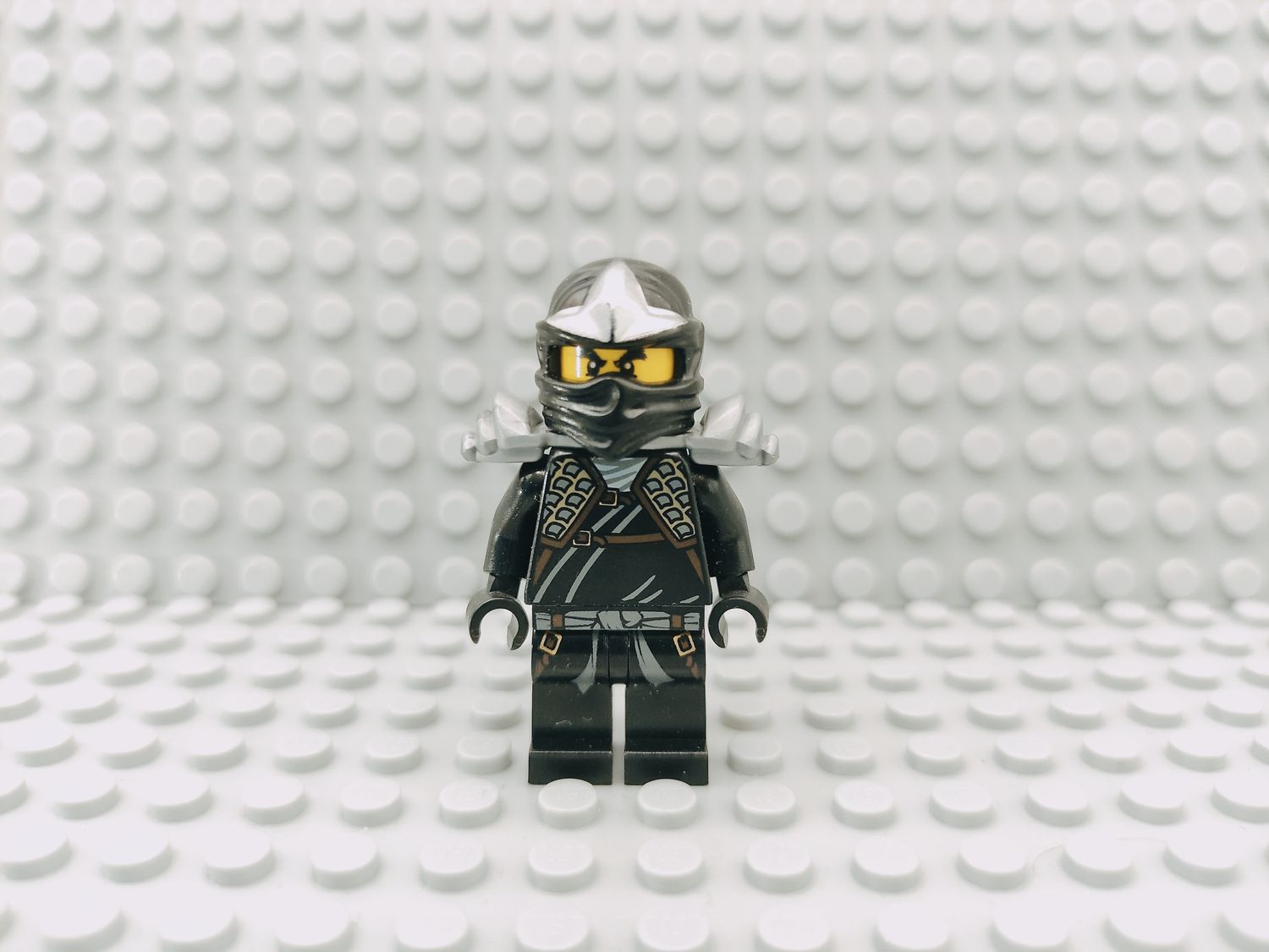 Lego Ninjago Minifigur Cole ZX Tournament of Elements