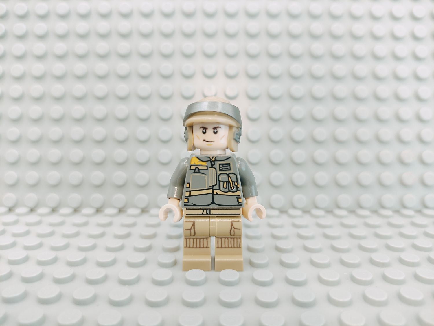 Lego Star Wars Minifigur Rebel Trooper (Private Basteren)