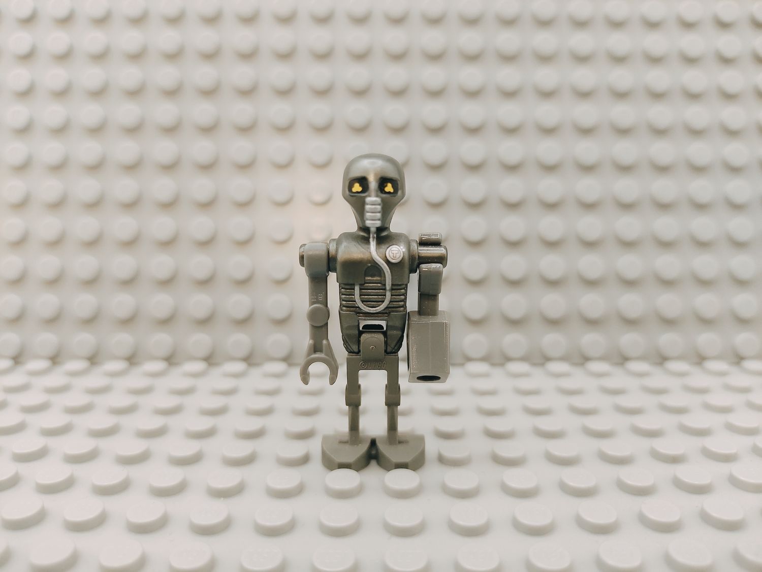 Lego Star Wars Minifigur 2-1B Medical Droid