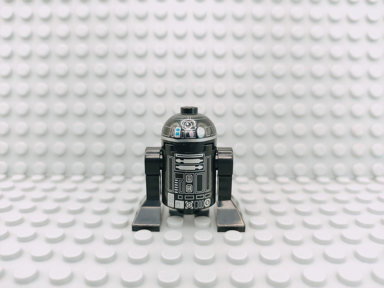 Lego Star Wars Minifigur R2-E6