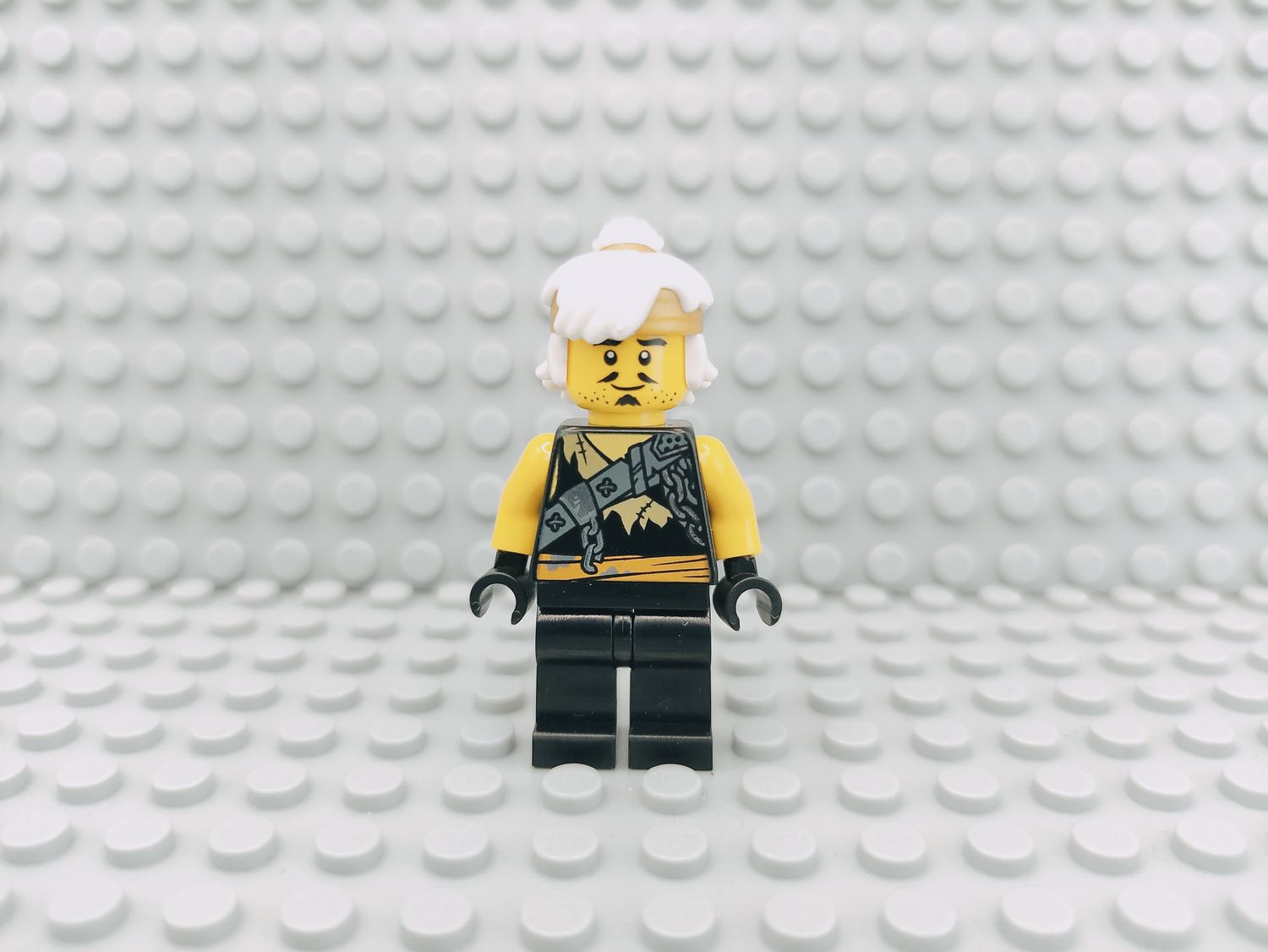 Lego Ninjago Minifigur Wu Teen Hunted