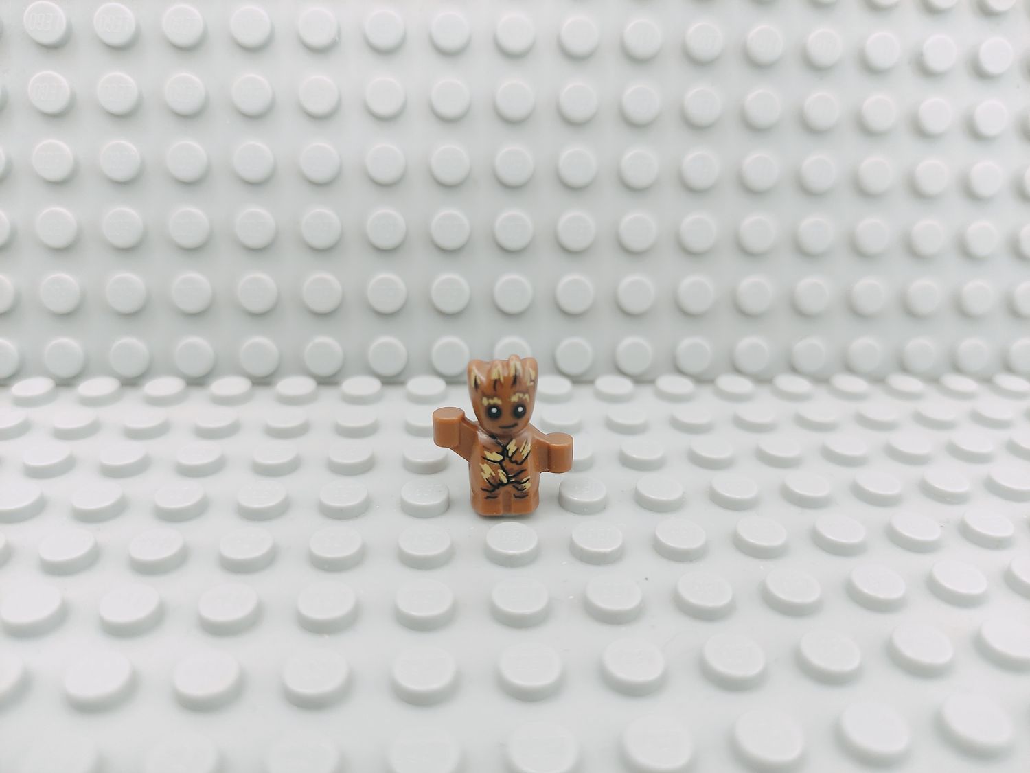 Lego Super Heroes Minifigur Baby Groot