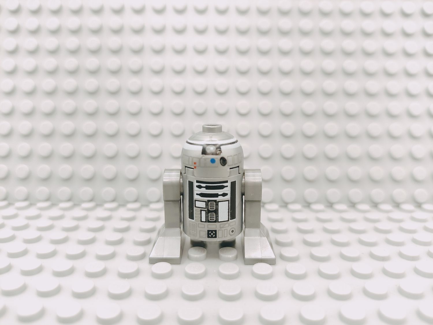 Lego Star Wars Minifigur R2-Q2