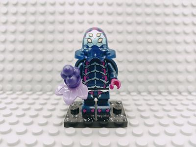 Lego Minifigures Series 26 Alien Beetlezoid