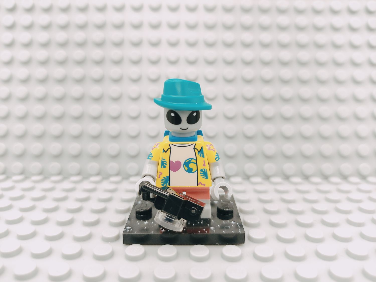 Lego Minifigures Series 26 Alien Tourist