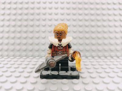 Lego Minifigures Dungeons &amp; Dragons Dwarf Barbarian