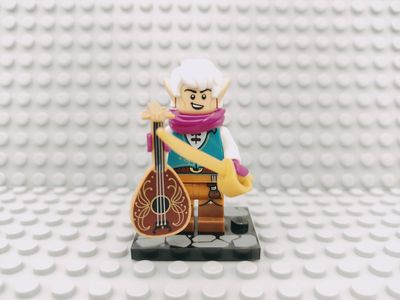Lego Minifigures Dungeons &amp; Dragons Elf Bard