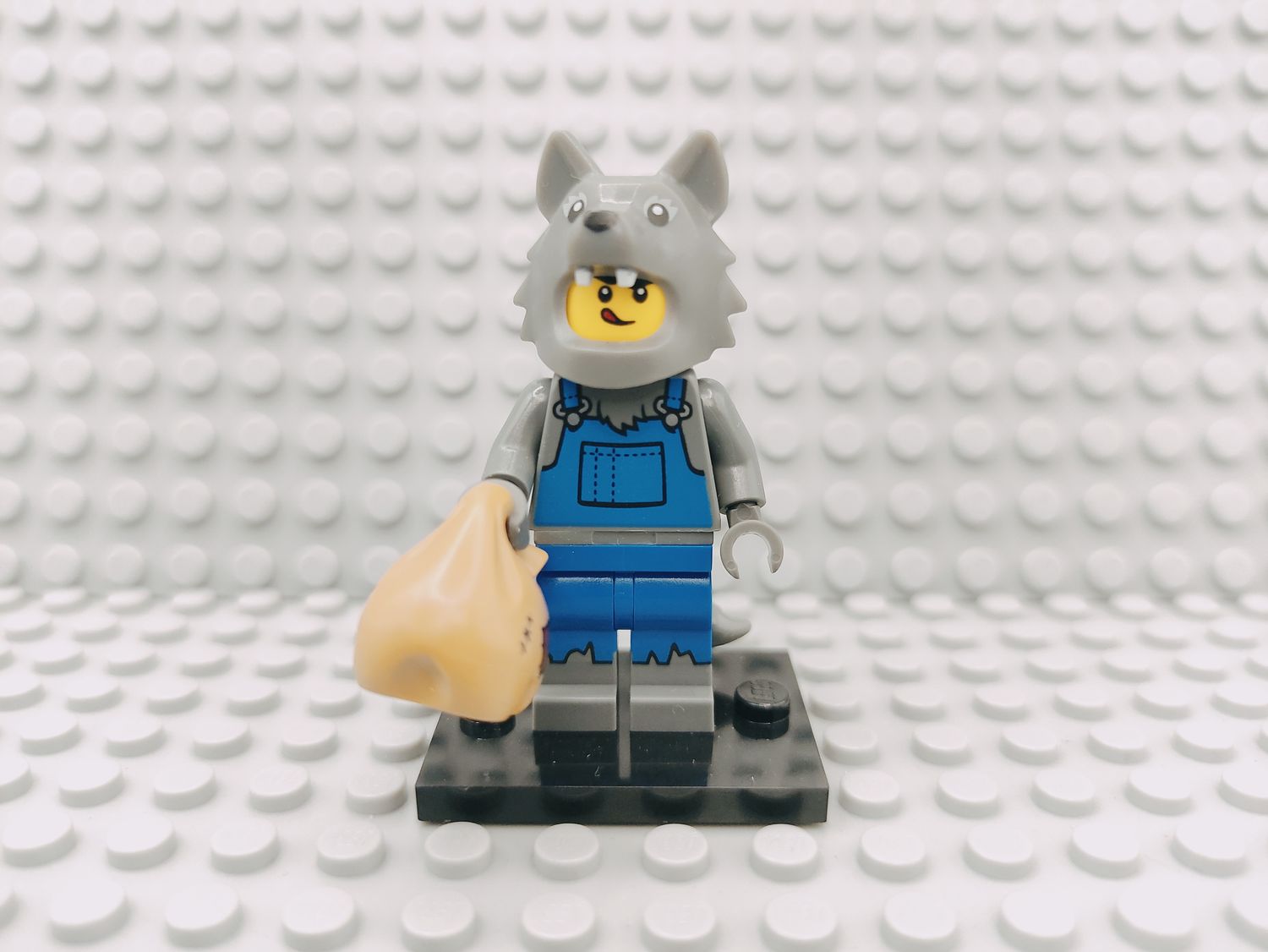 Lego Minifigures Series 23 Wolf Costume