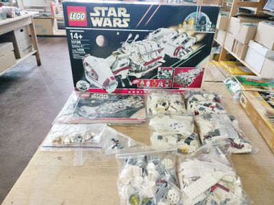 Lego Star Wars 10198 Tantive IV in OVP