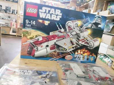 Lego Star Wars 7964 Republic Frigate in OVP