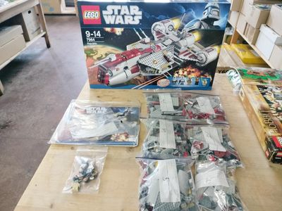 Lego Star Wars 7964 Republic Frigate in OVP
