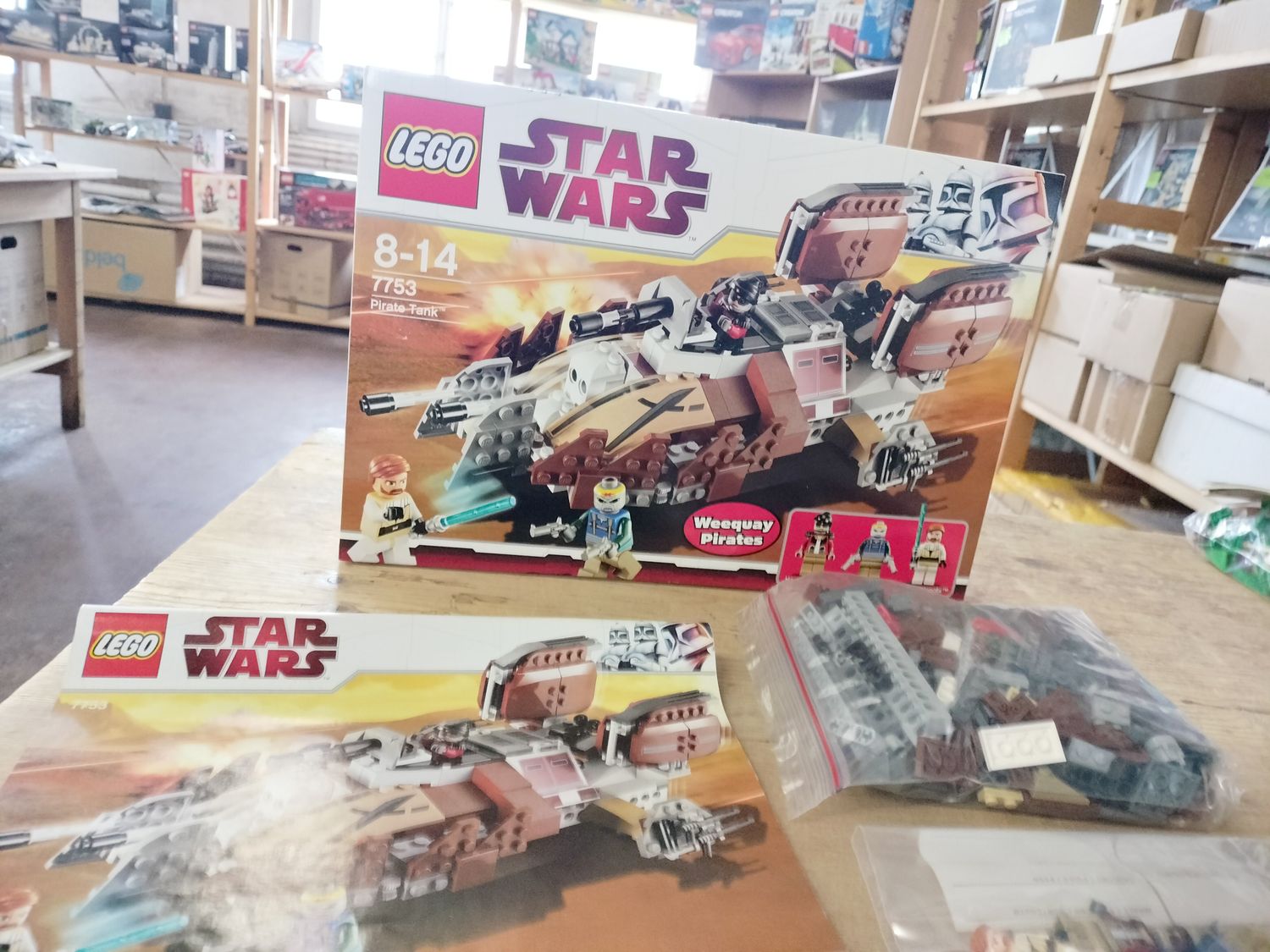 Lego Star Wars 7753 Pirate Tank in OVP