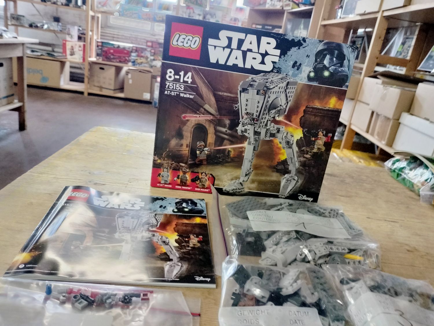 Lego Star Wars 75153 AT-ST Walker in OVP