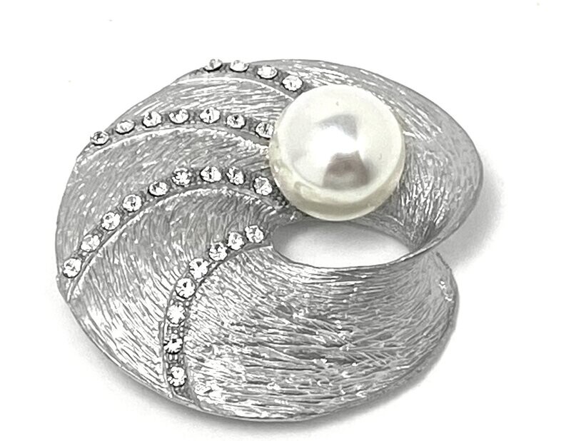 Brosche Anstecknadel Fantasie Design silber mit Strass und Perle 4,5cm Brosche Anstecknadel Fantasie Design silber mit Strass und Perle 4,5cm