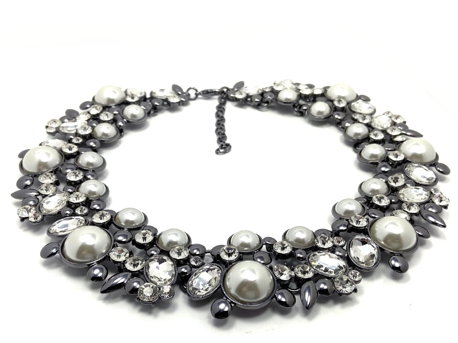 Statementkette Halskette Silber Grau mit Perlen und klarem Strass 50cm