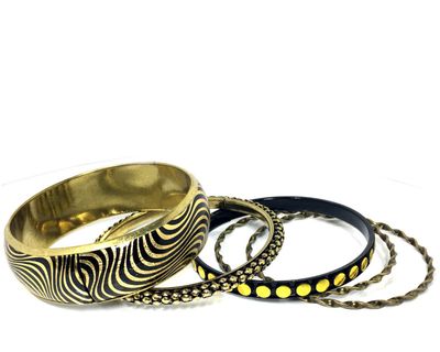 5teiliges Armreifset Metall Altgold Schwarz Look Welle 4cm 5teiliges Armreifset Metall Altgold Schwarz Look Welle 4cm