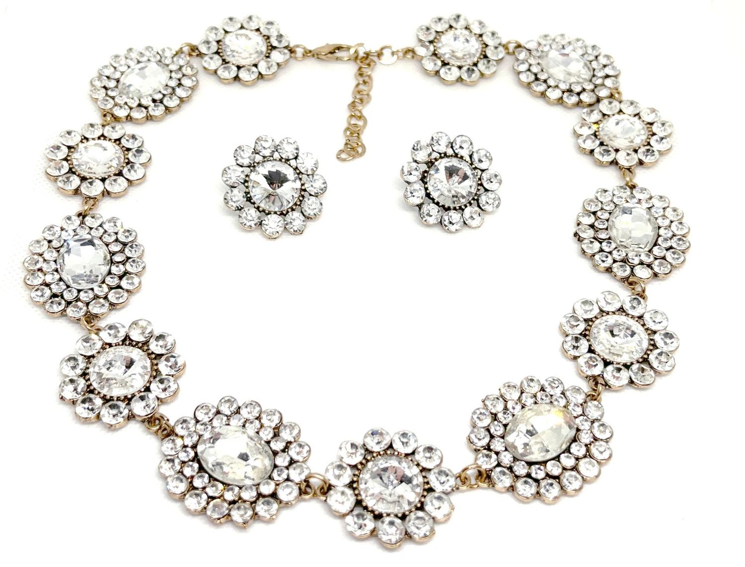 3teiliges Set Statement Halskette und Clips Ohrringe Goldfarben mit Strass 50cm
